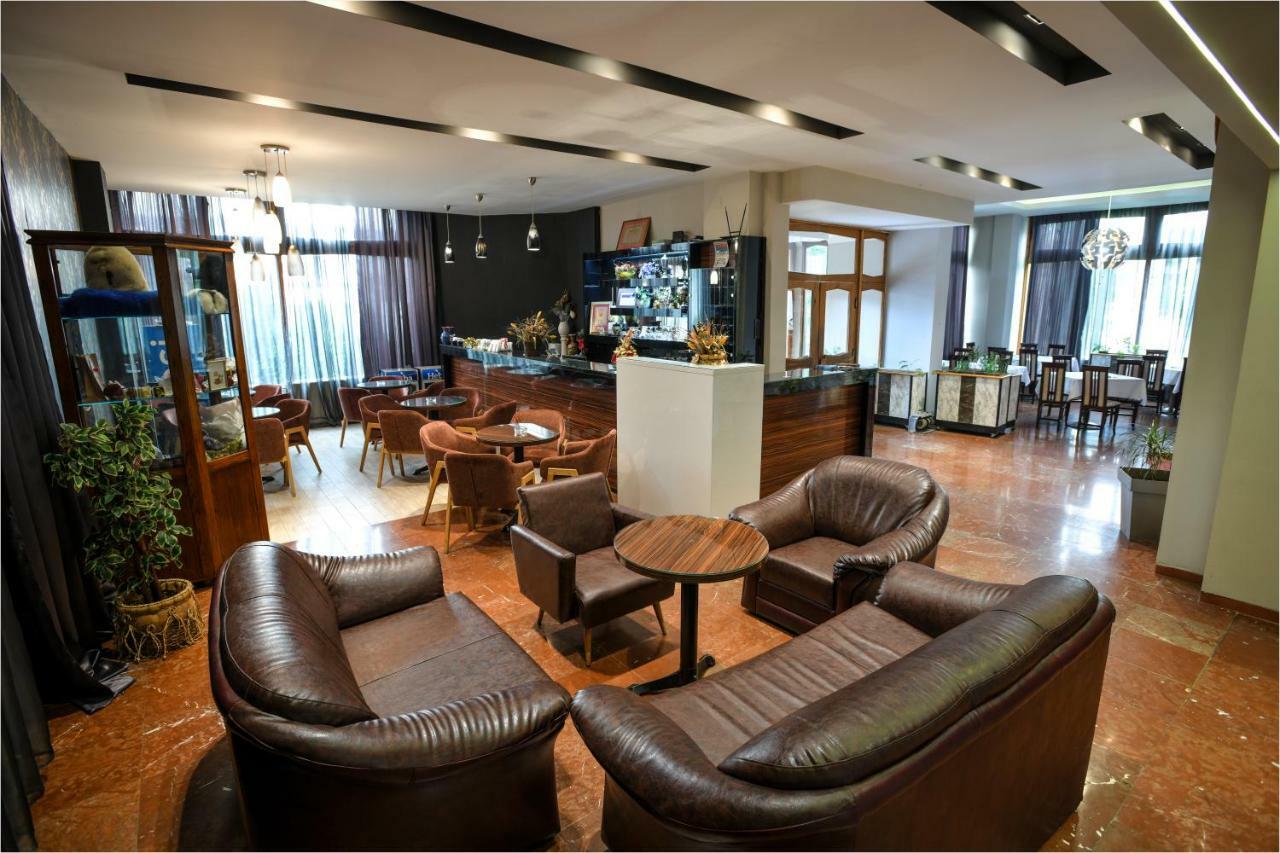 Hotel Timok Knjazevac Buitenkant foto